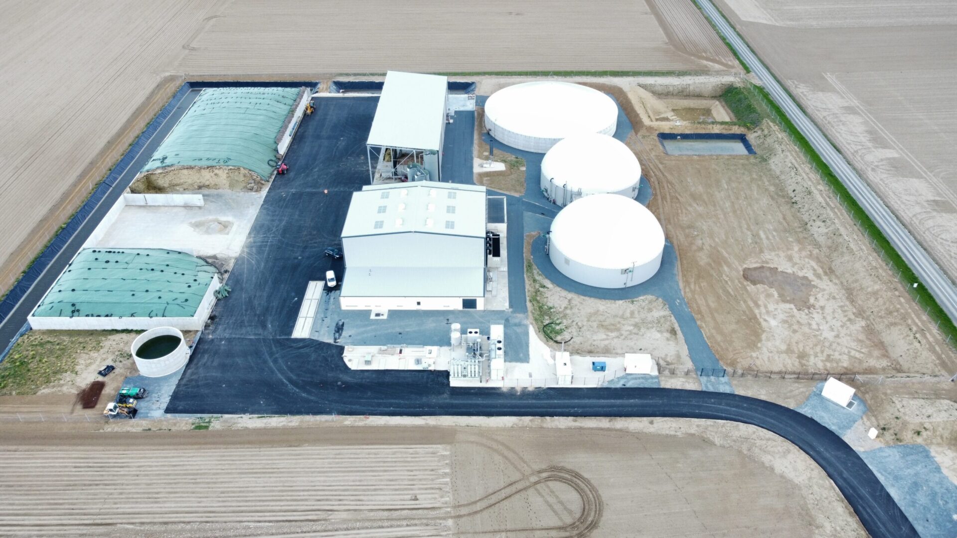 dji_fly_20230504_195438_224_1683222889335_photo_optimized